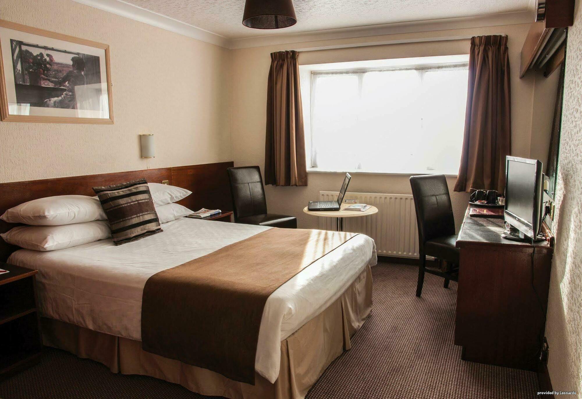 Best Western White House Hotel Уотфорд Екстериор снимка